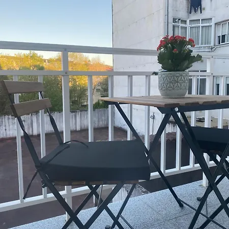 A Tres Pasos Caldas De Reis