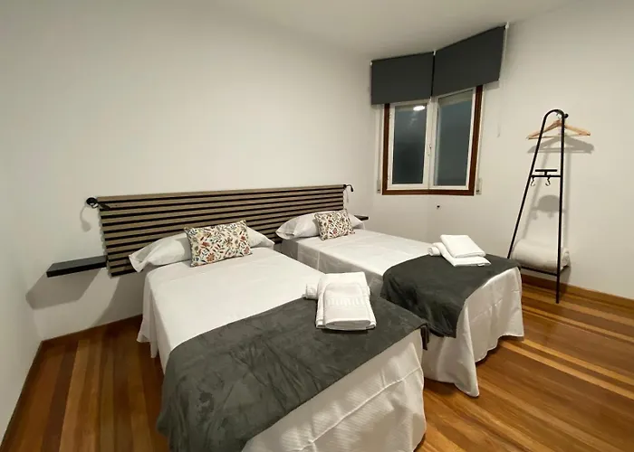 A Tres Pasos Caldas De Reis